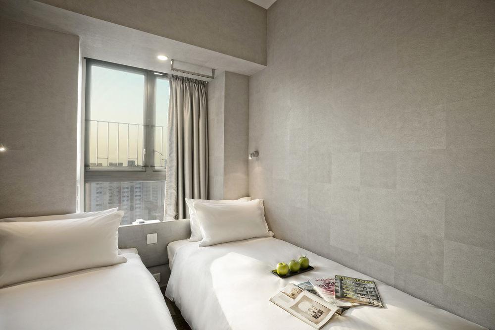 Ease Mong Kok 4*