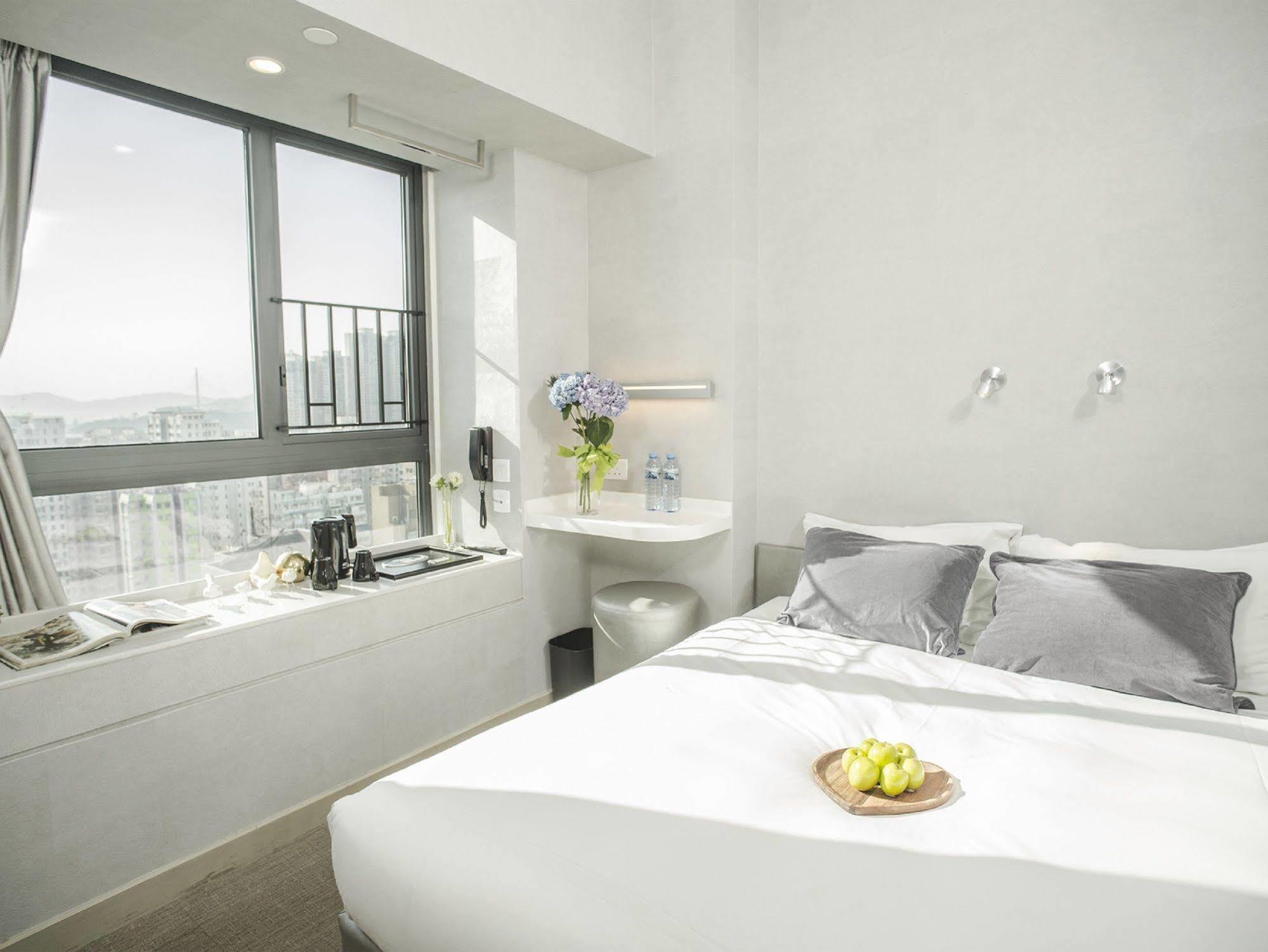 Ease Mong Kok Hotel