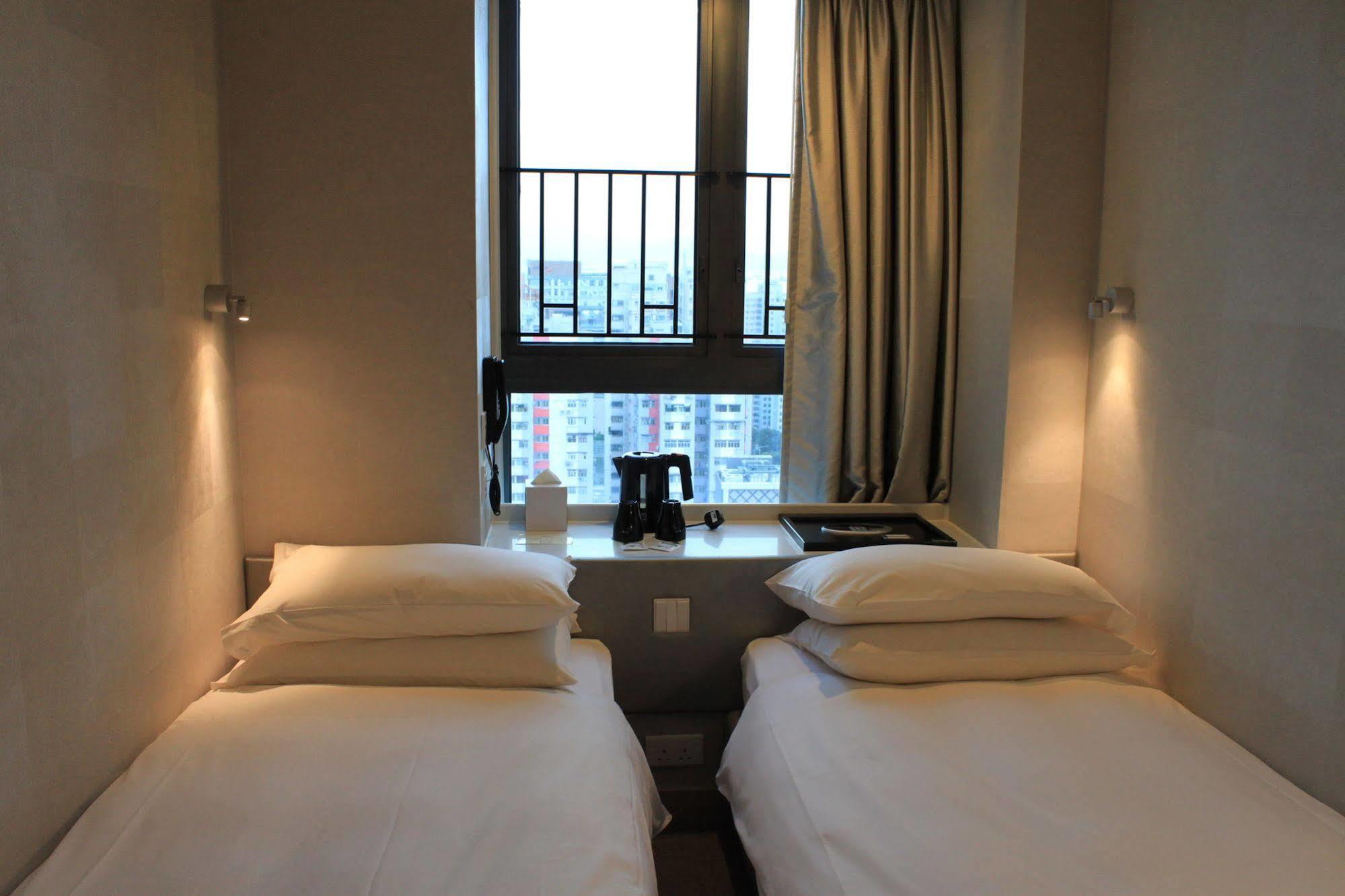 Hotel Ease Mong Kok